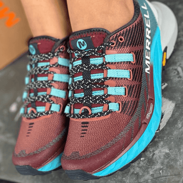 Womens Women Merrell Agility Peak 4 Running Trainers - Burgundy Multi