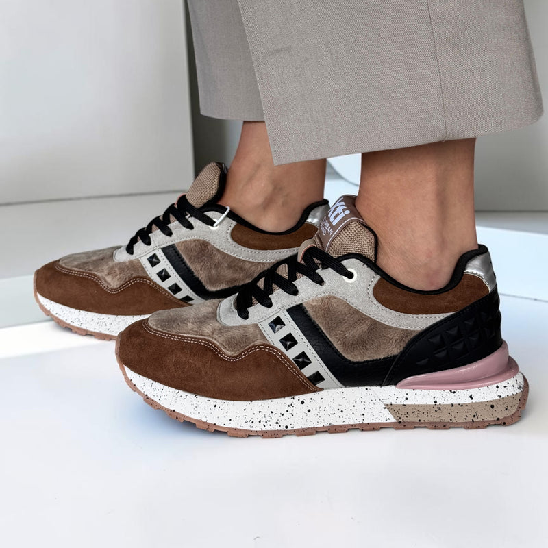 Womens Xti 146110 Beige Trainers - Beige