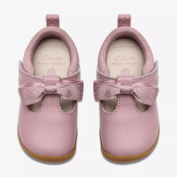 Infant Girls Clarks Roamer Trim Velcro Strap Pre Walker Shoes - Dusty Pink
