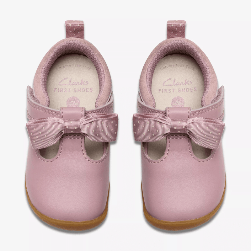 Infant Girls Clarks Roamer Trim Velcro Strap Pre Walker Shoes - Dusty Pink