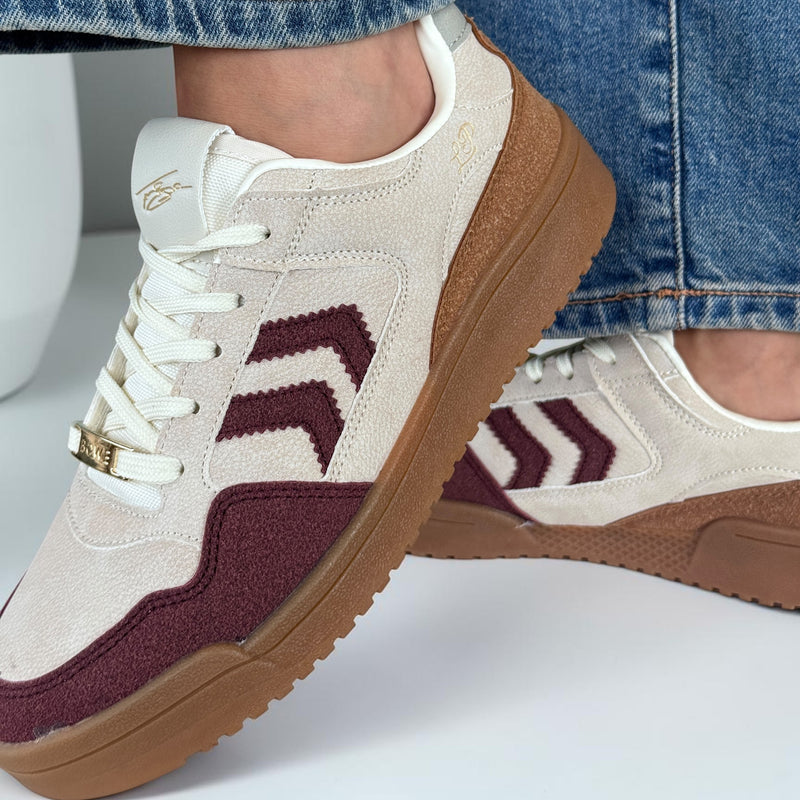 Womens Lloyd & Pryce Muir Trainers - Timeless Port