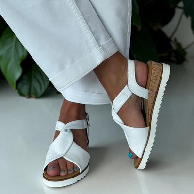 Womens Gabor Rich White Twist Front Slingback Sandals - White