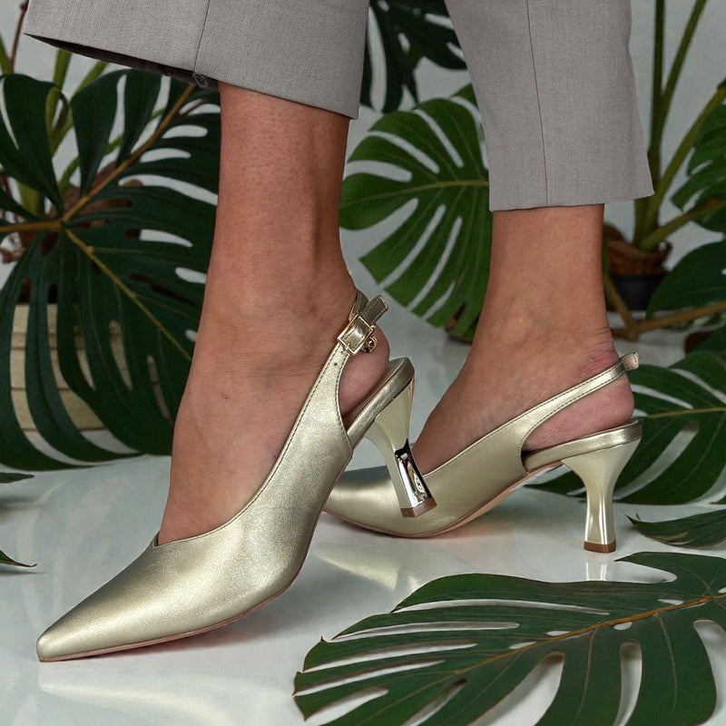 Womens Xti 145369 Matte Slingback Pointed Toe Heels - Gold