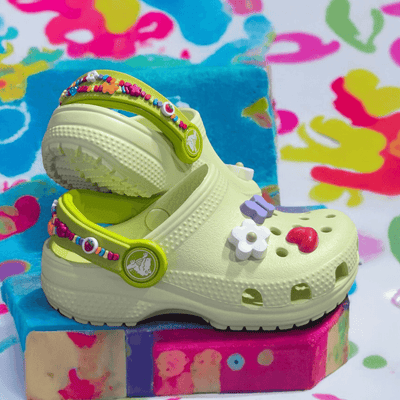 Crocs Toddler Friendship Bracelet Classic Clog - White