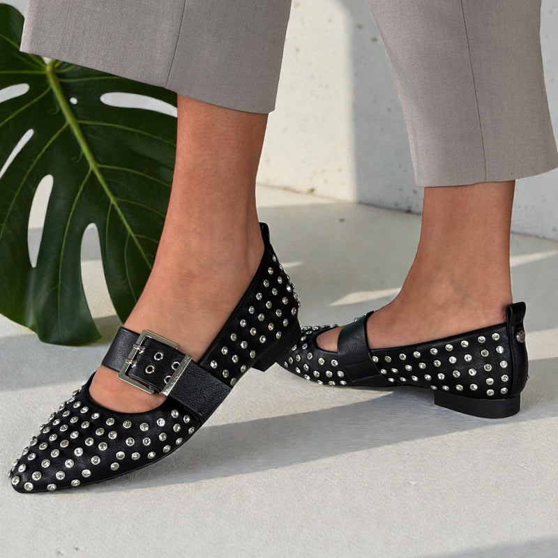 Womens Xti 144264 Diamante Embellished Flat Pumps - Black