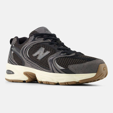 Unisex New Balance 530 Suede Trainers - Black with Grey