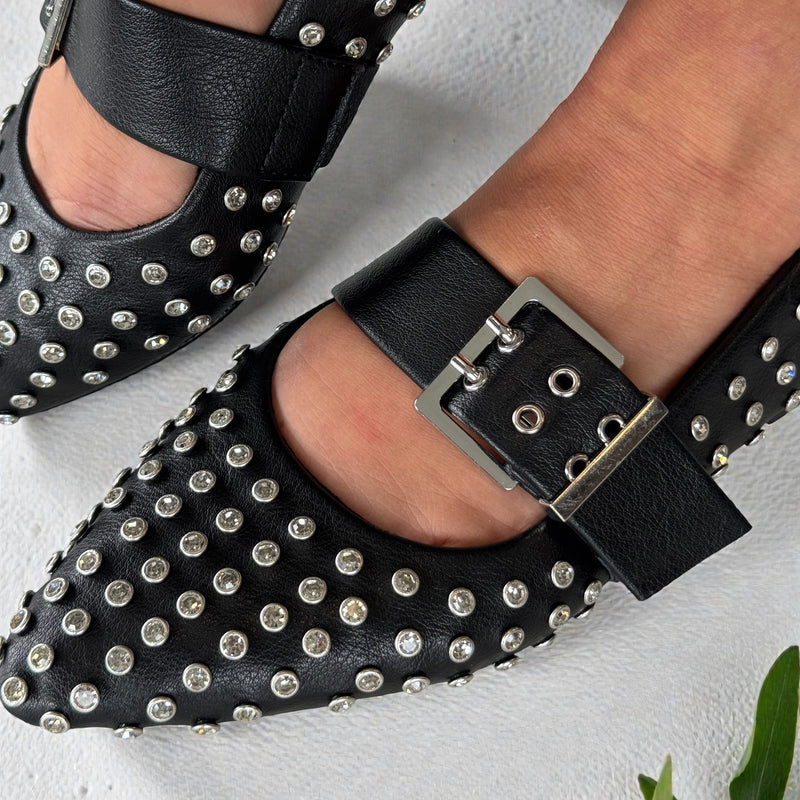 Womens Xti 144264 Diamante Embellished Flat Pumps - Black