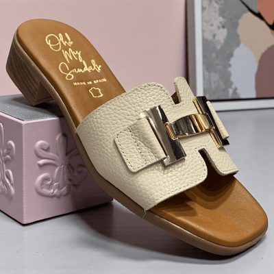 Womens Oh My Sandals 5890 