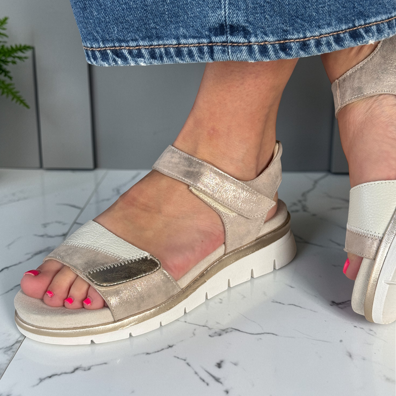 Womens Ara Cambridge 26504 Velcro Strap Sandals - Beige Metallic