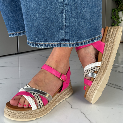 Womens Lunar Flick Spotty Platform Sandals - Fuchsia