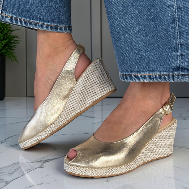 Womens Pitillos 11311 Peep Toe Slingback Wedge Sandals - Gold