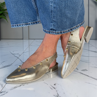 Womens Pitillos 11173 Slingback Low Heel Pumps with Rockstud - Gold
