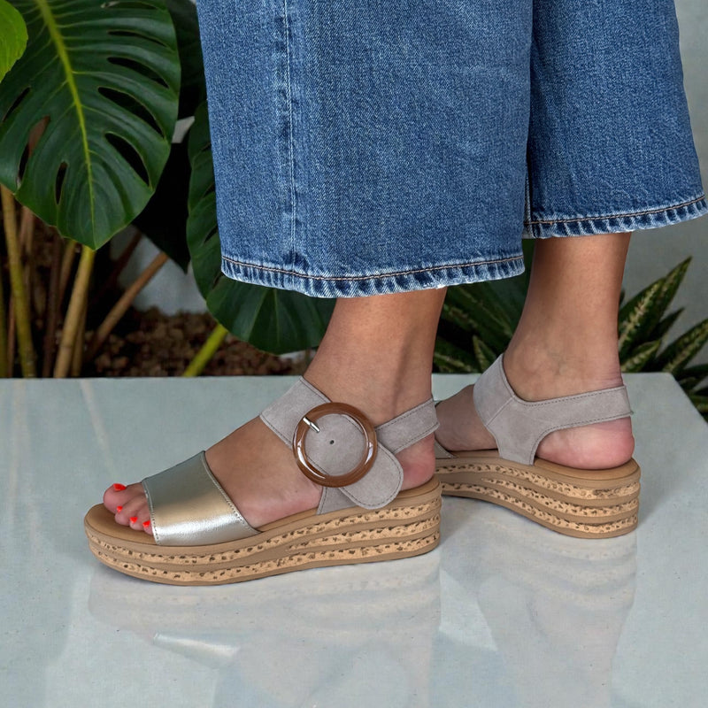 Womens Gabor 84.550 Wedge Andre Sandal - Beige