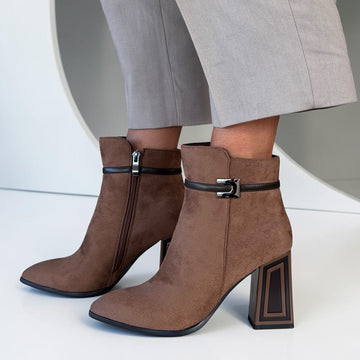 Womens Redz D5909 Taupe Ankle Boots - Taupe