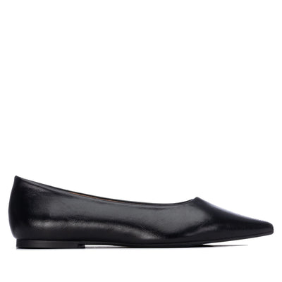Womens Xti 146400 Flat Shoes - Black