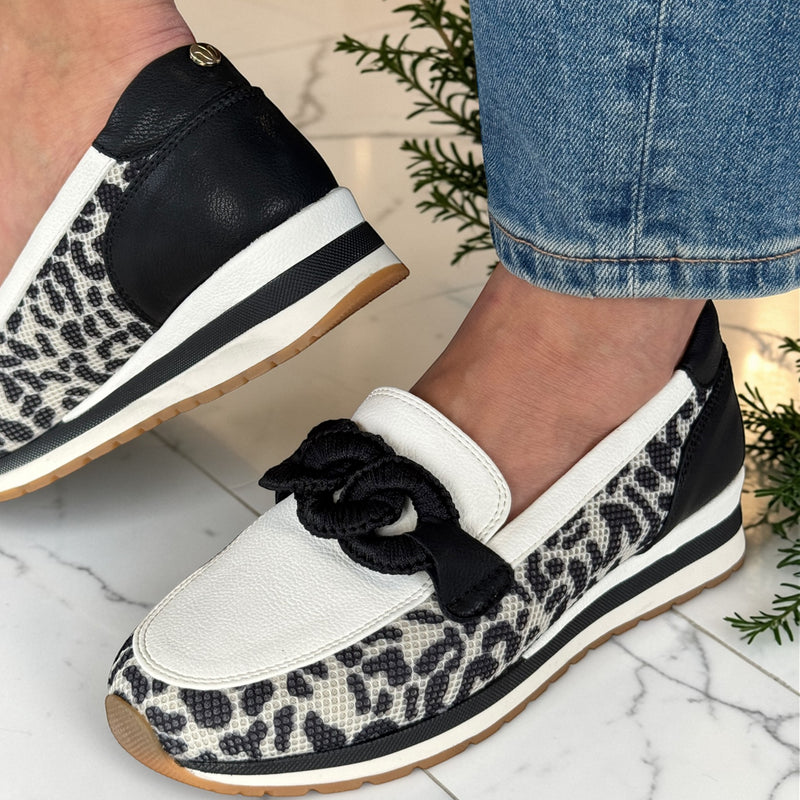 Womens Lotus ULS648 Lorrain Loafers - Black Leopard