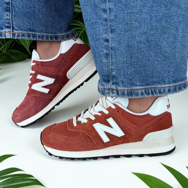 Unisex New Balance U574 Trainers - Maple