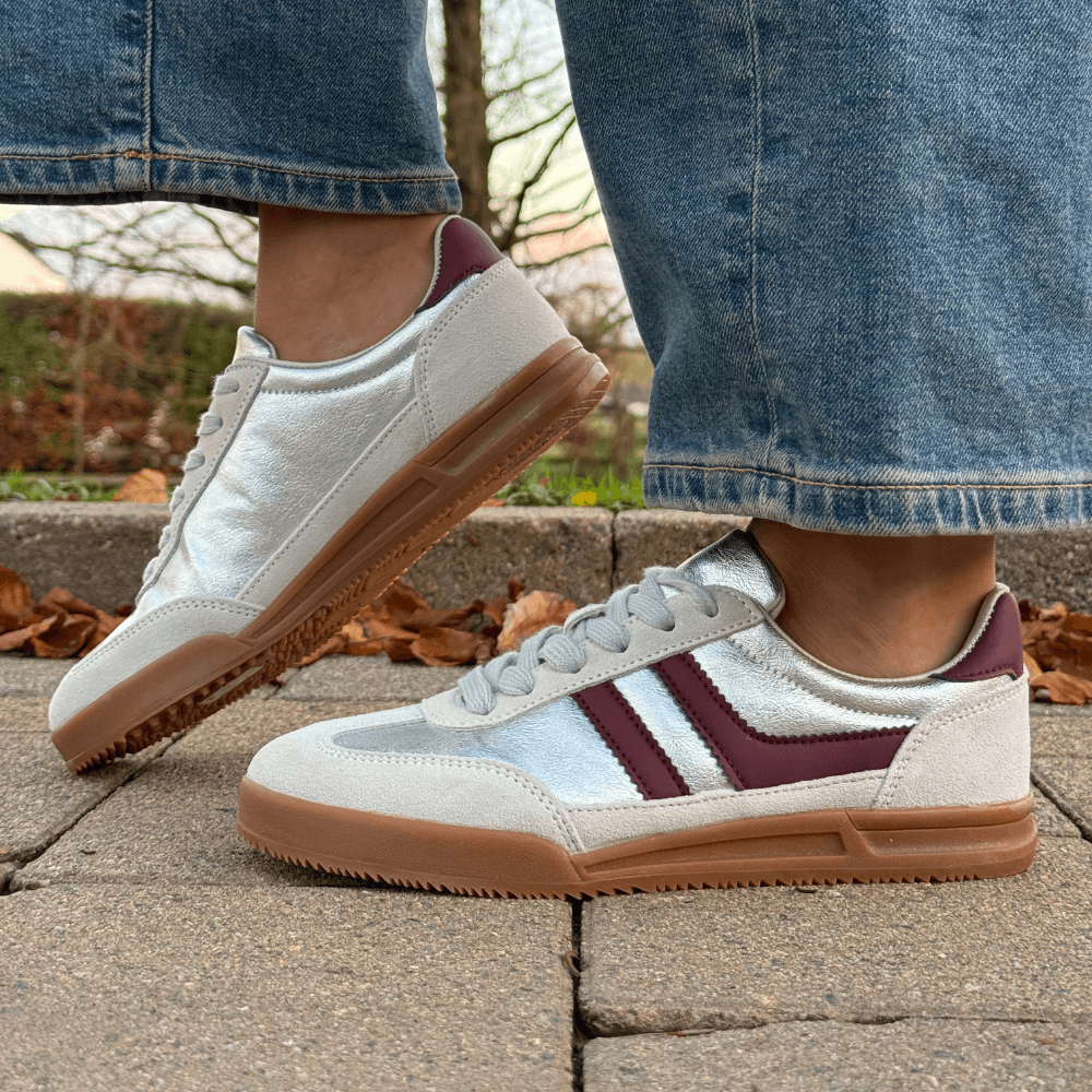 Womens Redz Berlin Gum Sole Trainers