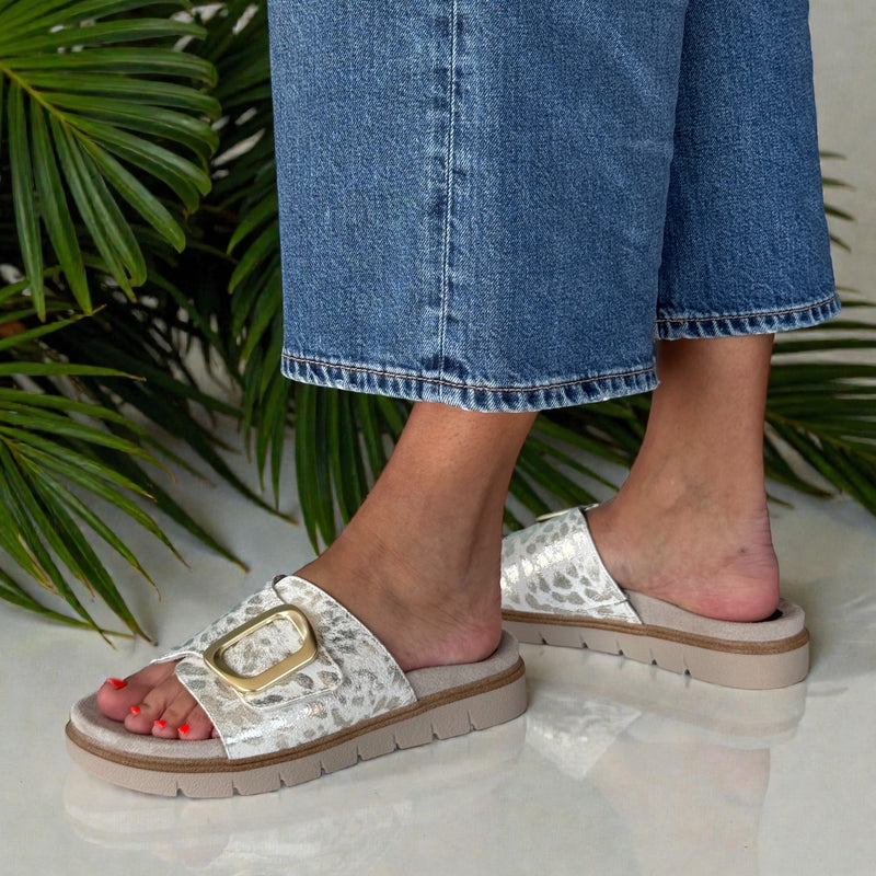 Womens Jana 27561 Open Toe Sandals - Gold Leo Met