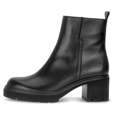 Womens Gabor 8022 Black Ankle Boots - Black