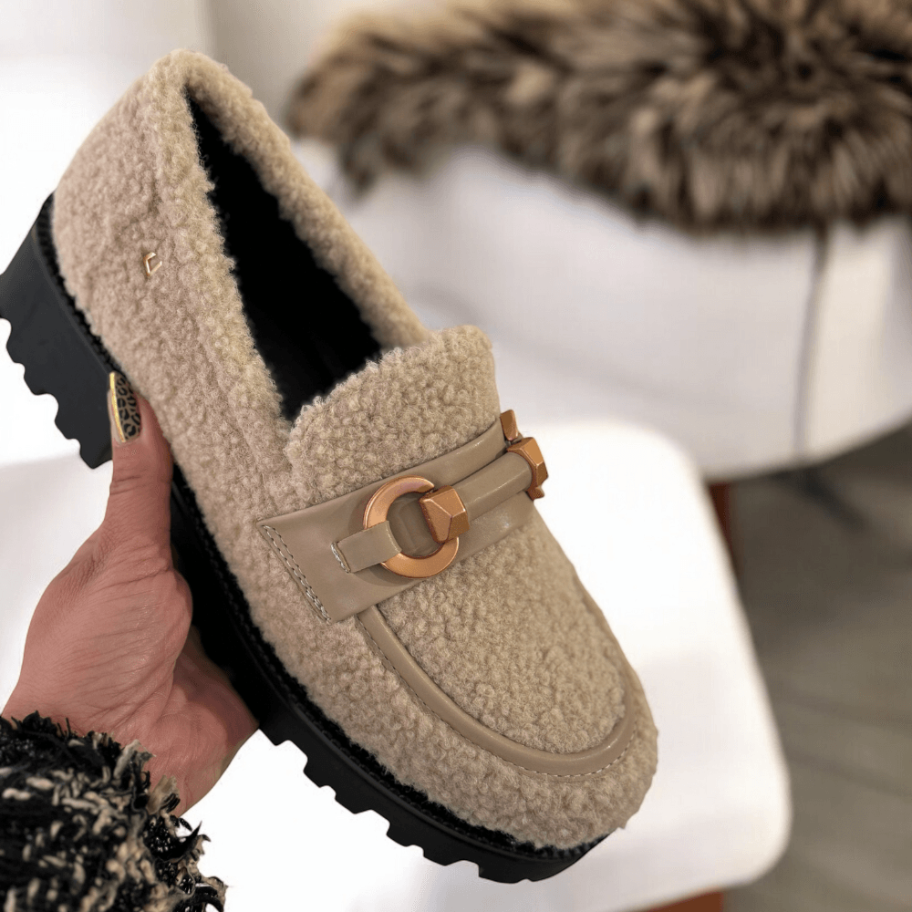 Womens Una Healy Fund Someone Beige Teddy Loafers