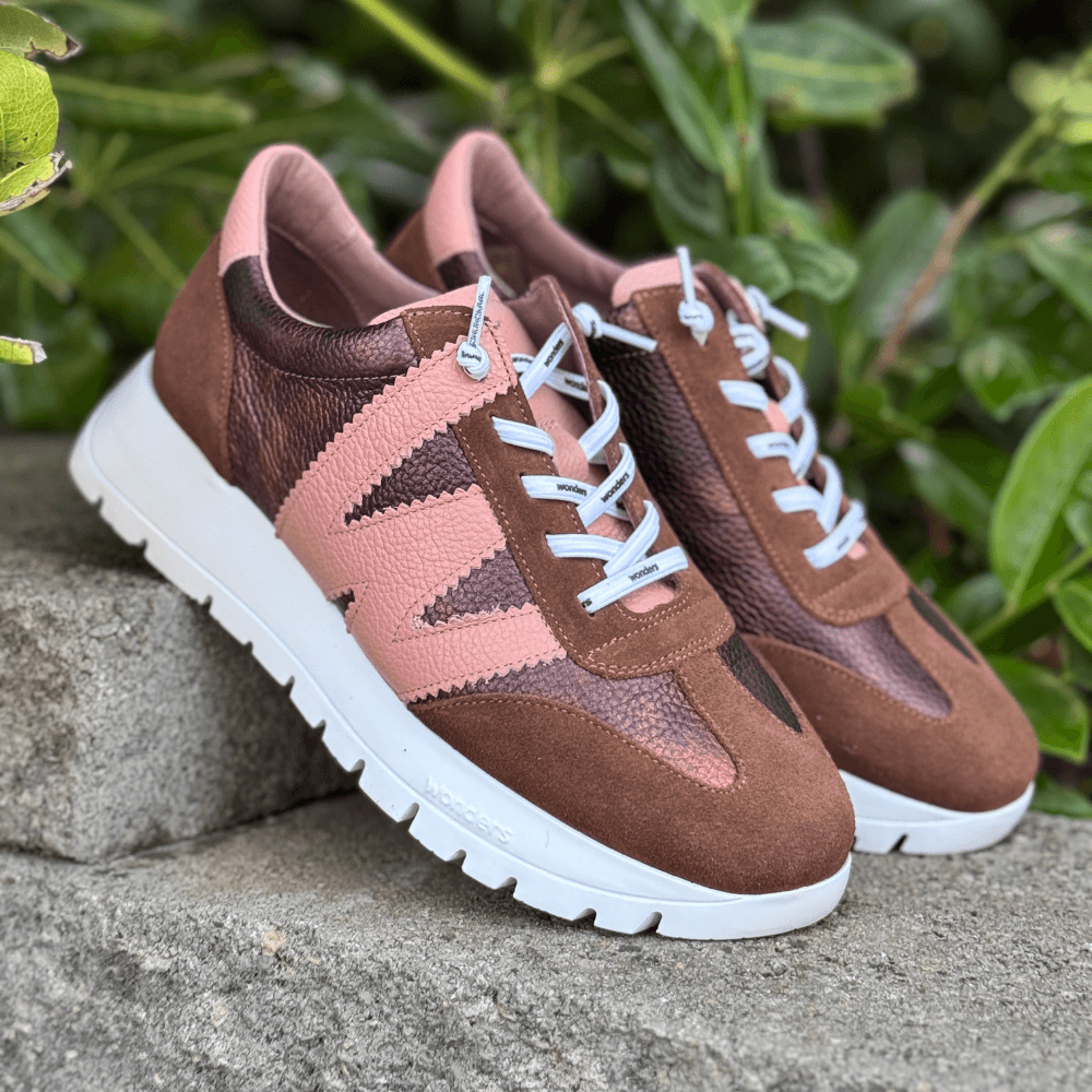 Womens Wonders A-2476 Bronze and Salmon Elastic Lace Trainers