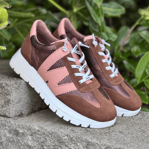 Womens Wonders A-2476 Bronze and Salmon Elastic Lace Trainers - Bronze