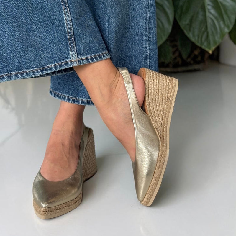 Womens Unisa Decia Wedge Espadrilles - Platino