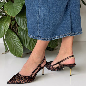 Womens Tamaris 29621 Leopard Print Buckle Pointed Toe Heels - Leopard