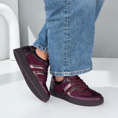 Womens Refresh 176085 Trainers - Burgundy