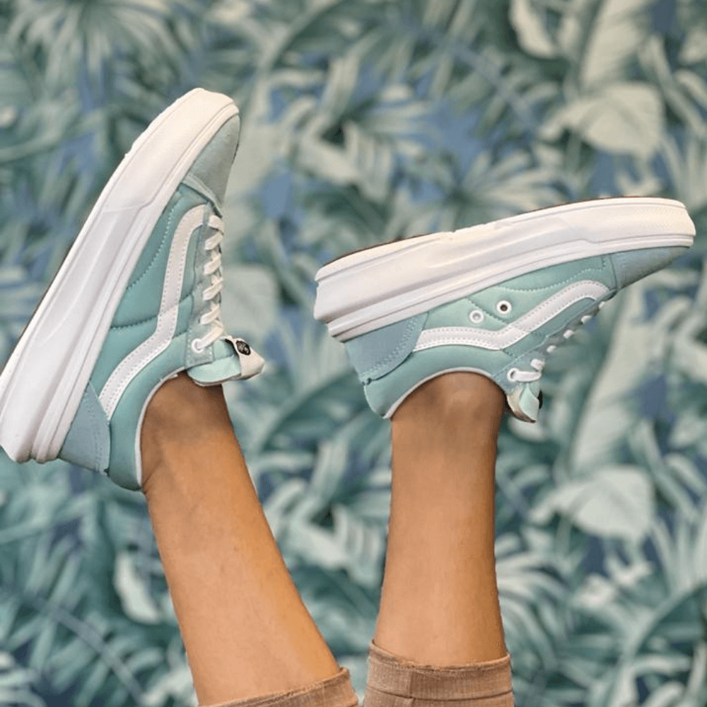 Womens Vans Old Skool Overt CC Trainers