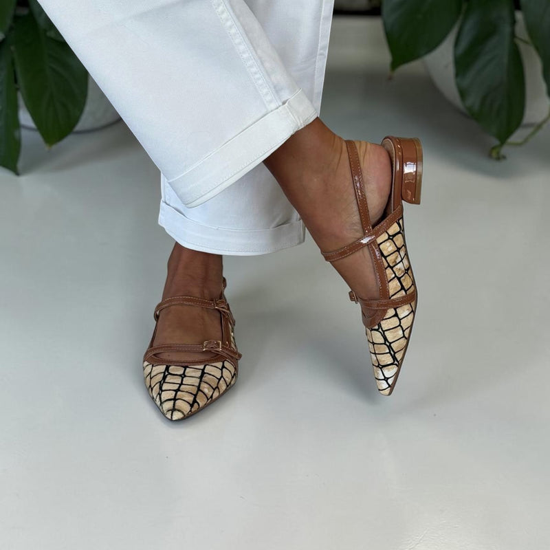 Womens Una Healy Watermelon Slingback Flat - Truffle Square
