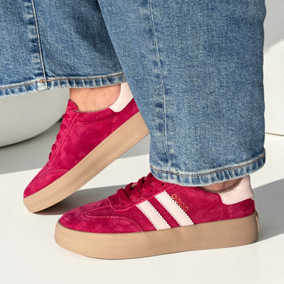 Womens Drilleys Thirty Three Trainers - Scarlet