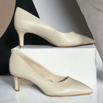 Womens Tamaris 22414 Champagne Pearl Low Heels - Champagne