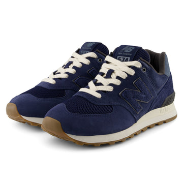 Unisex New Balance 574 Suede Navy Trainers - Navy