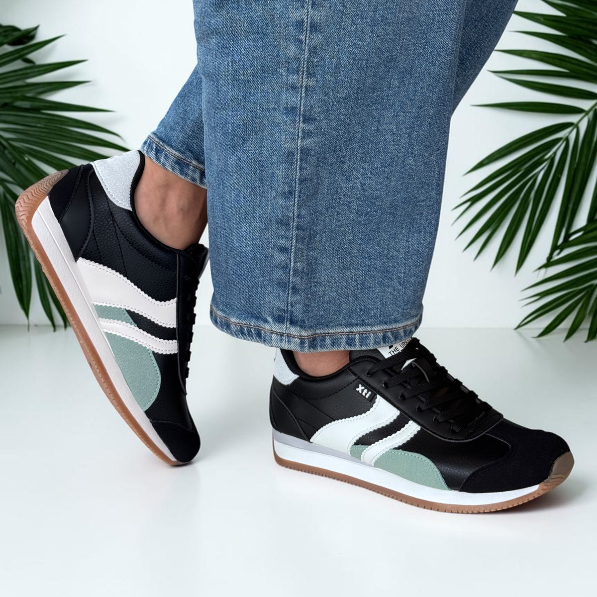 Womens Xti 146275 Trainers