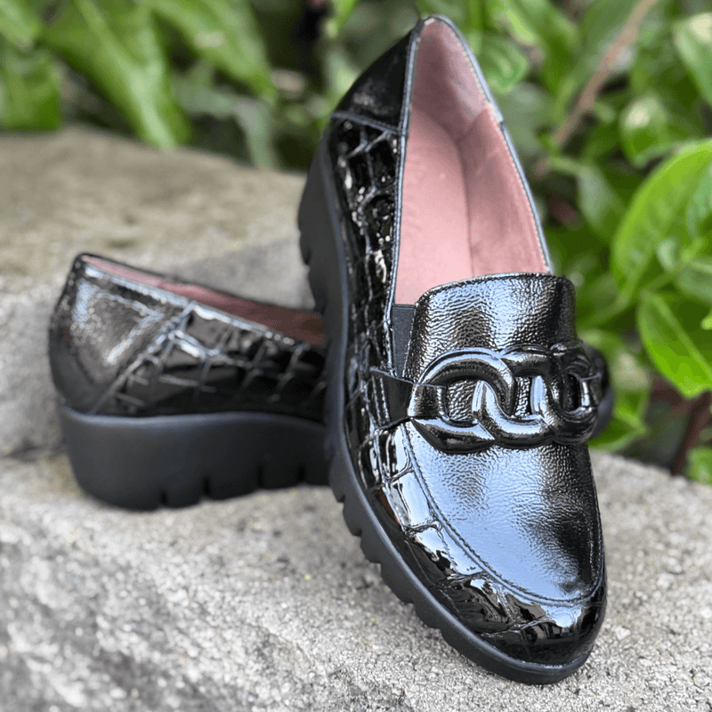 Womens Wonders C-33330 Wedge Shoes - Black