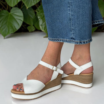 Womens Pitillos 11280 Wedge Sandals - White