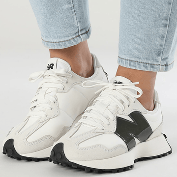 New Balance Womens 327 Trainers