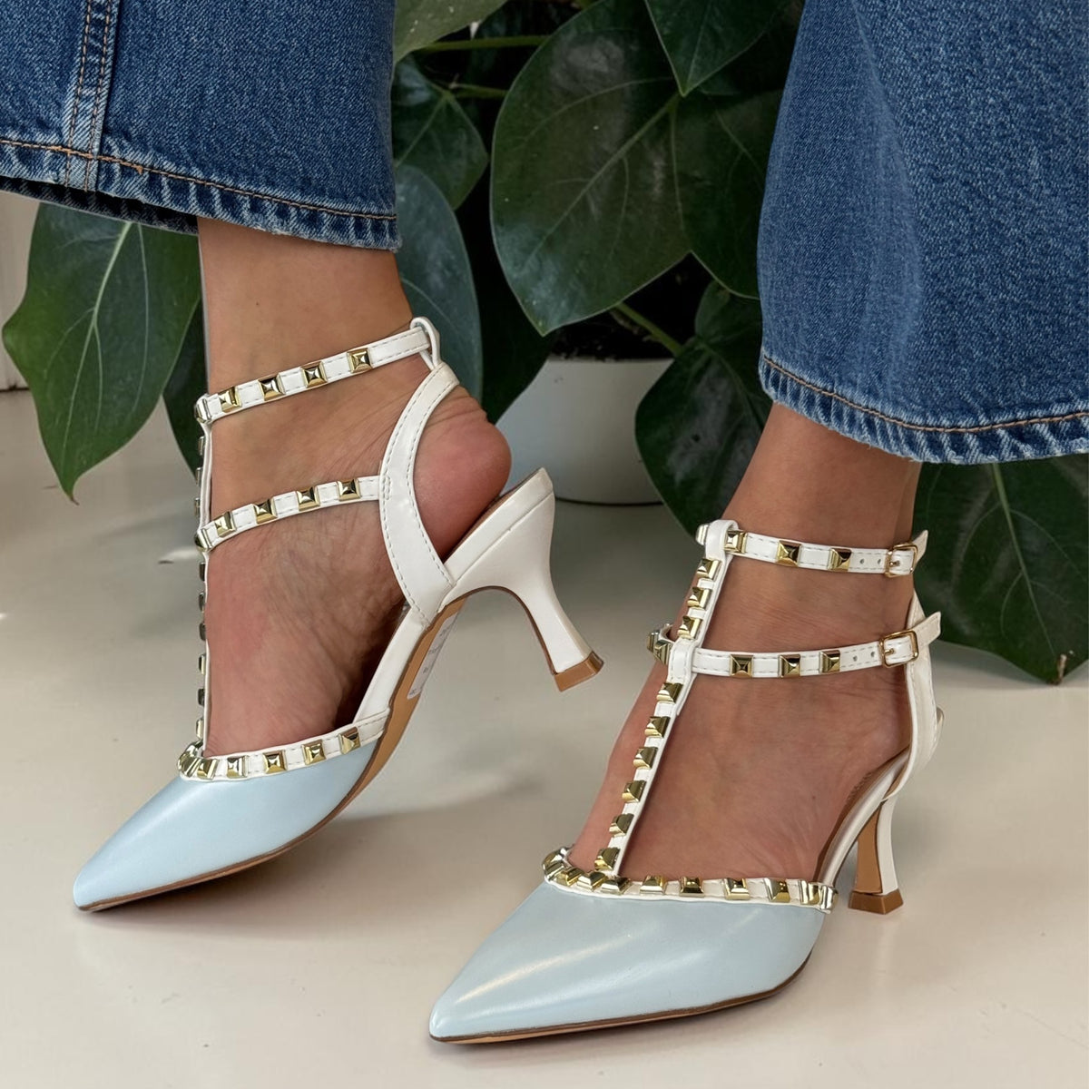 Womens Sorento Tinakilly Rockstud T-Bar Heels