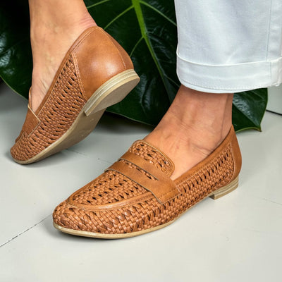 Womens Marco Tozzi 24232 Woven Flat Loafers - Tan