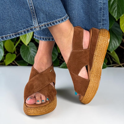 Womens Igi & Co 1187711 Brown Wedge Sandals - Brown