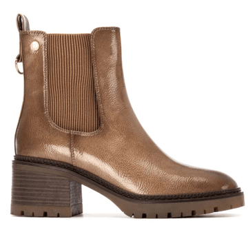 Womens Xti 144277 Beige Patent Block Heel Chelsea Boots - Beige Gold