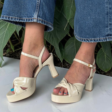 Womens Unisa Onoa Heeled Sandals - Ivory