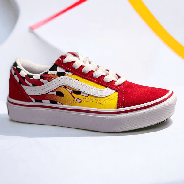 Junior Boys Vans Comfycush Old Skool Checkerboard Red Trainers - Checkerboard Red