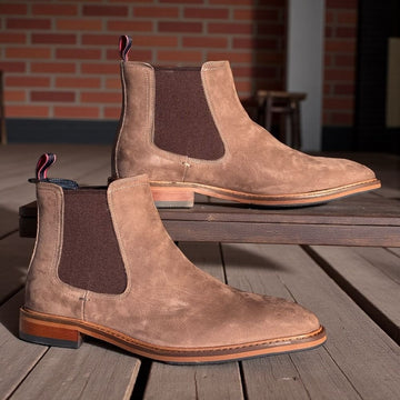 Mens Escape Ahoy Senor Suede Chelsea Boots - Tornado