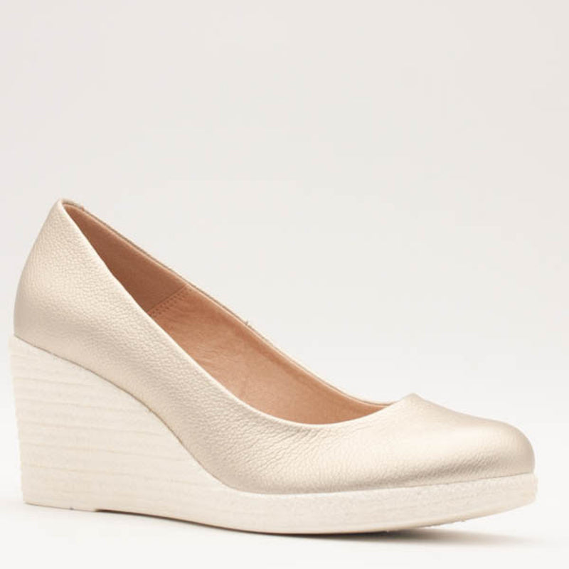 Womens Zanni & Co Sila One Wedge Pumps - Gold