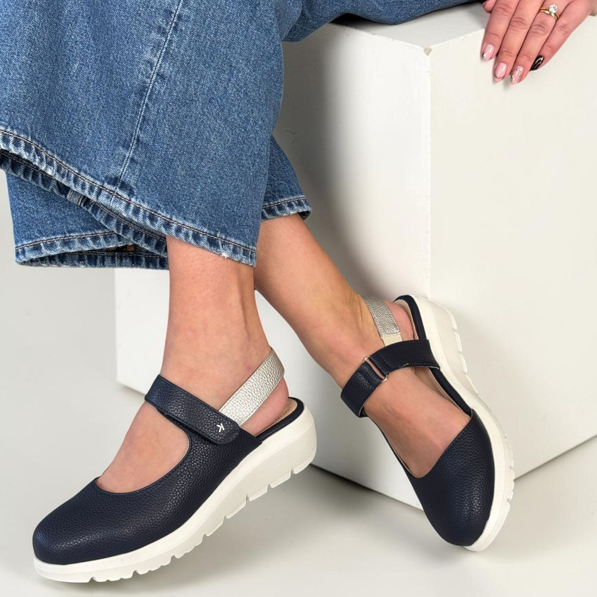 Womens Kate Appleby Wootton Sandals