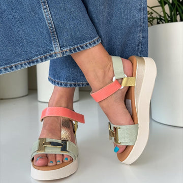 Womens Oh! My Sandals 5961 Wedge Sandals - Coral