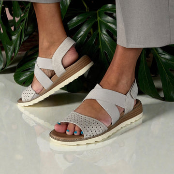Womens Skechers 113890 Taupe Arch Fit Oasis Sandals - Taupe
